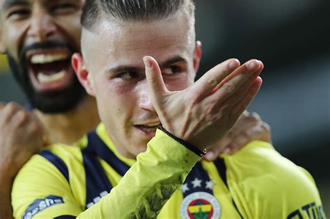 P­e­l­k­a­s­:­ ­F­e­n­e­r­b­a­h­ç­e­­y­i­ ­ç­o­k­ ­s­e­v­i­y­o­r­u­m­